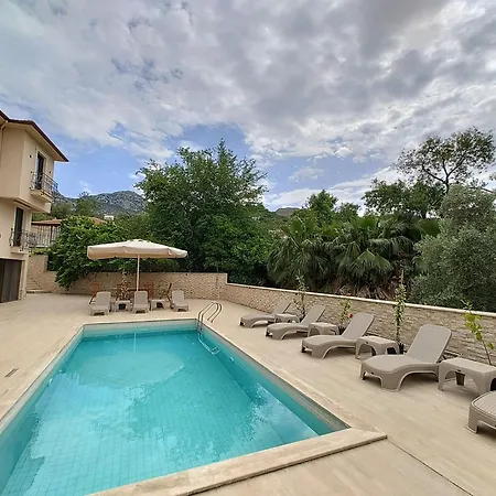 Luxurious At Selimiye, With Pool And Security, 100 Metres To Sea Villa Marmaris